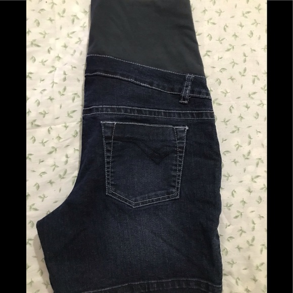 Thyme Woman’s Maternity pants in Good condition - Picture 7 of 7